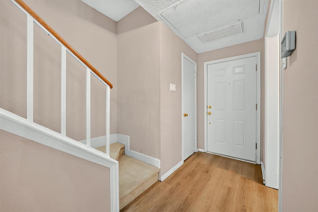 5859 Frankford Road - Photo 13