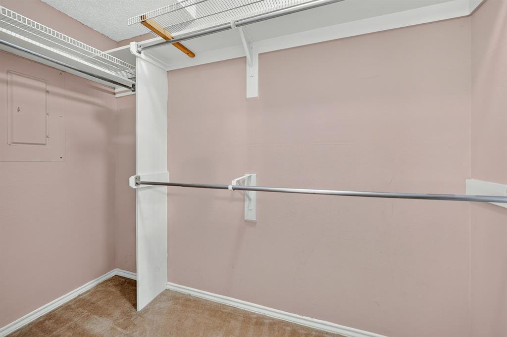 5859 Frankford Road - Photo 25