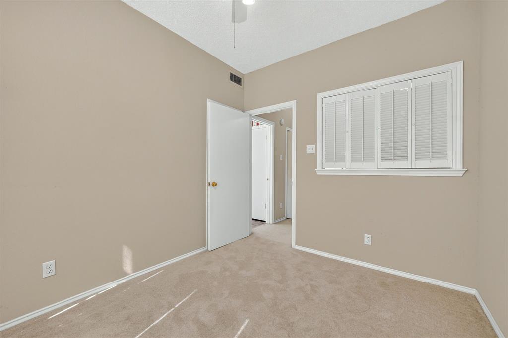 5859 Frankford Road - Photo 30