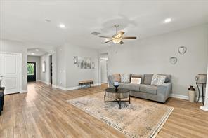 965 Memorial Drive - Photo 10