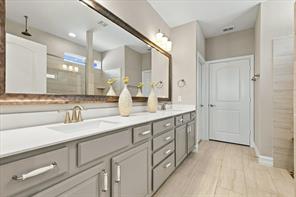 965 Memorial Drive - Photo 21