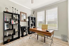 965 Memorial Drive - Photo 8