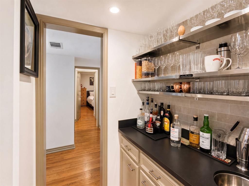 705 Rochelle Boulevard - Photo 20