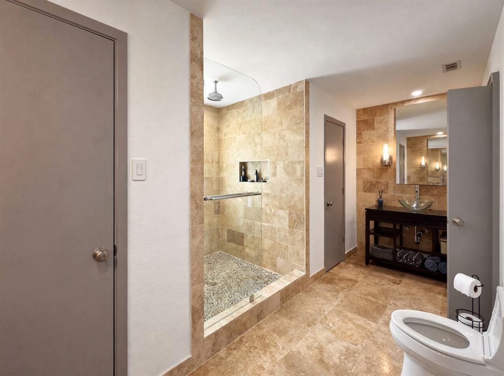 705 Rochelle Boulevard - Photo 24