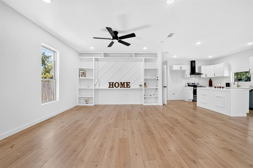 3019 Bourland Street - Photo 1