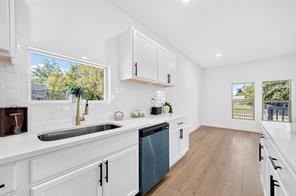 3019 Bourland Street - Photo 13