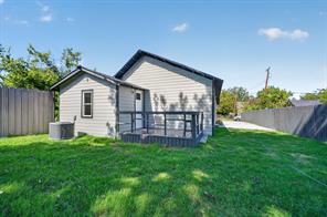 3019 Bourland Street - Photo 32