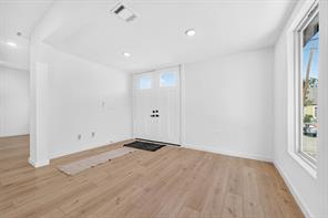 3019 Bourland Street - Photo 4