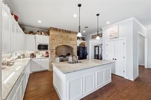 5660 Posada Drive - Photo 4