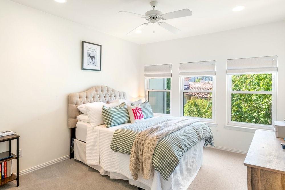 3707 Gilbert Avenue - Photo 33