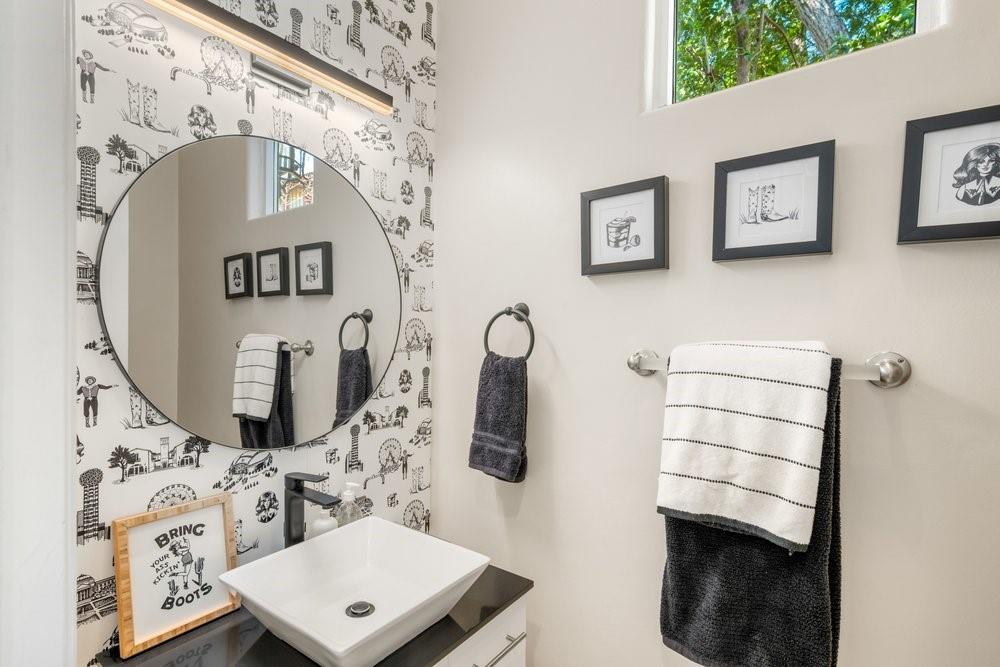 3707 Gilbert Avenue - Photo 6