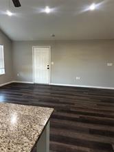 207 E Mccoulskey Street - Photo 12