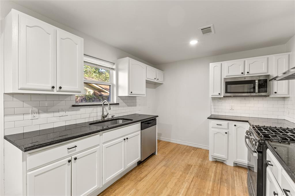 4012 Shady Hollow Lane - Photo 27