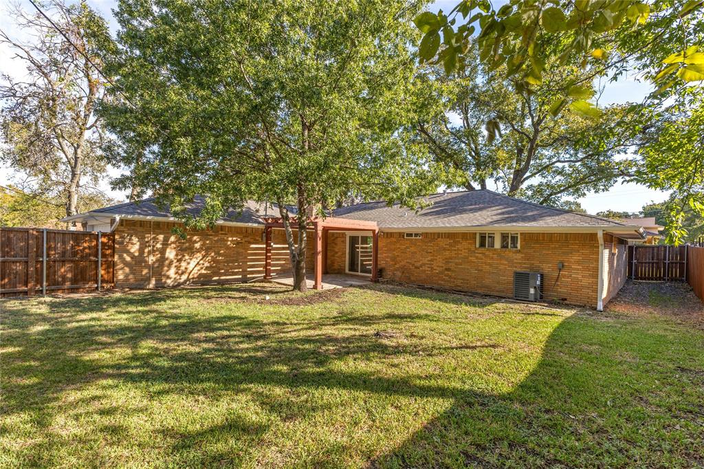 4012 Shady Hollow Lane - Photo 34