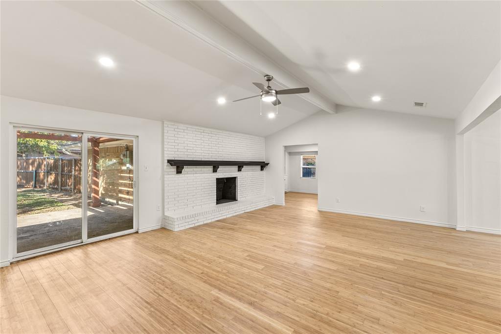 4012 Shady Hollow Lane - Photo 5