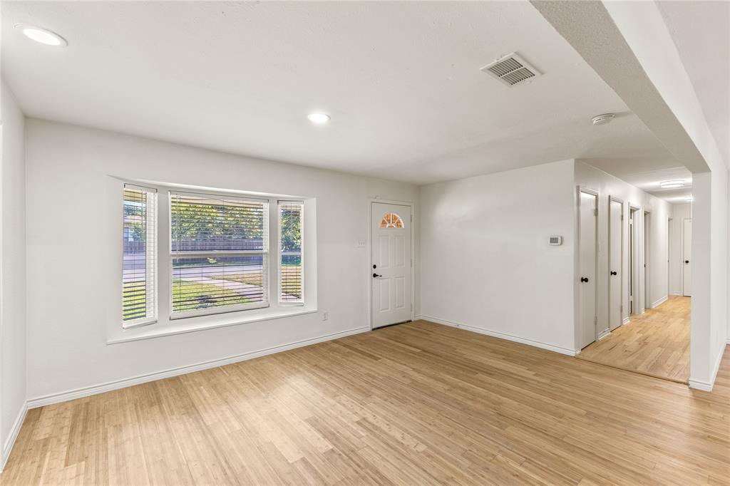 4012 Shady Hollow Lane - Photo 9