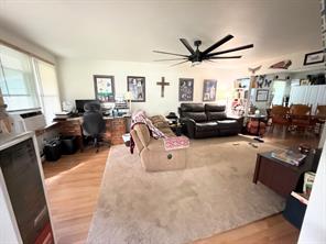 1223 Bois D'Arc Street - Photo 2