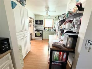 1223 Bois D'Arc Street - Photo 8