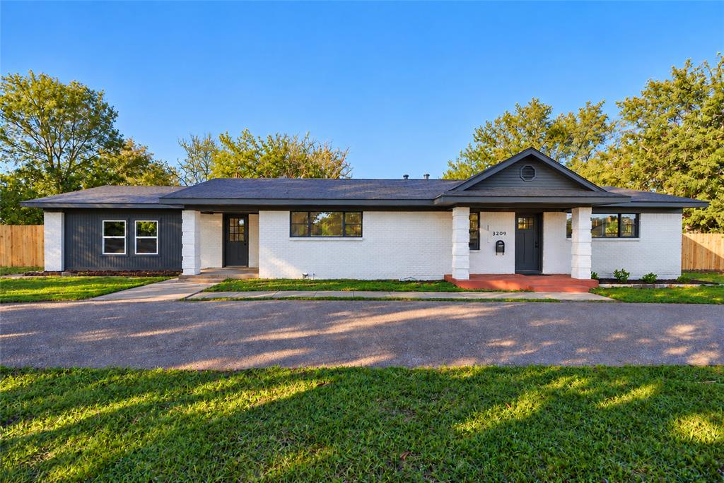 3209 Lakeshore Drive - Photo 1