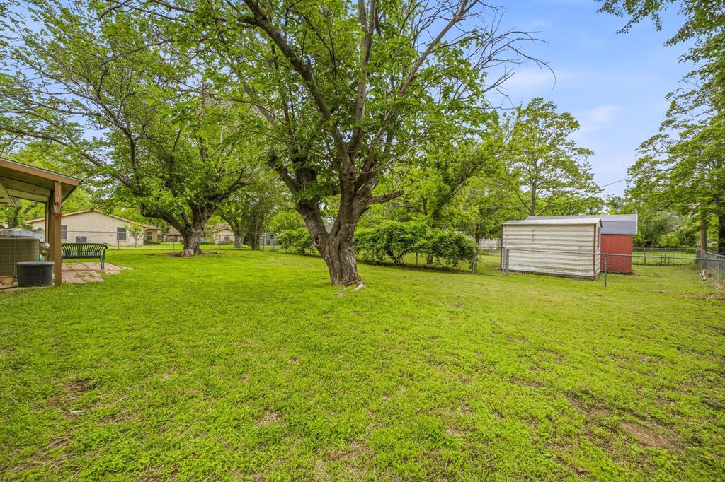 200 E Plum Avenue - Photo 17