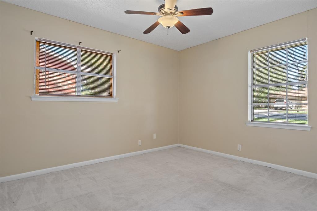 2729 Tanglewood Drive - Photo 22
