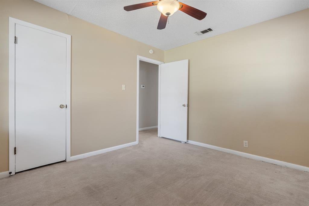 2729 Tanglewood Drive - Photo 23