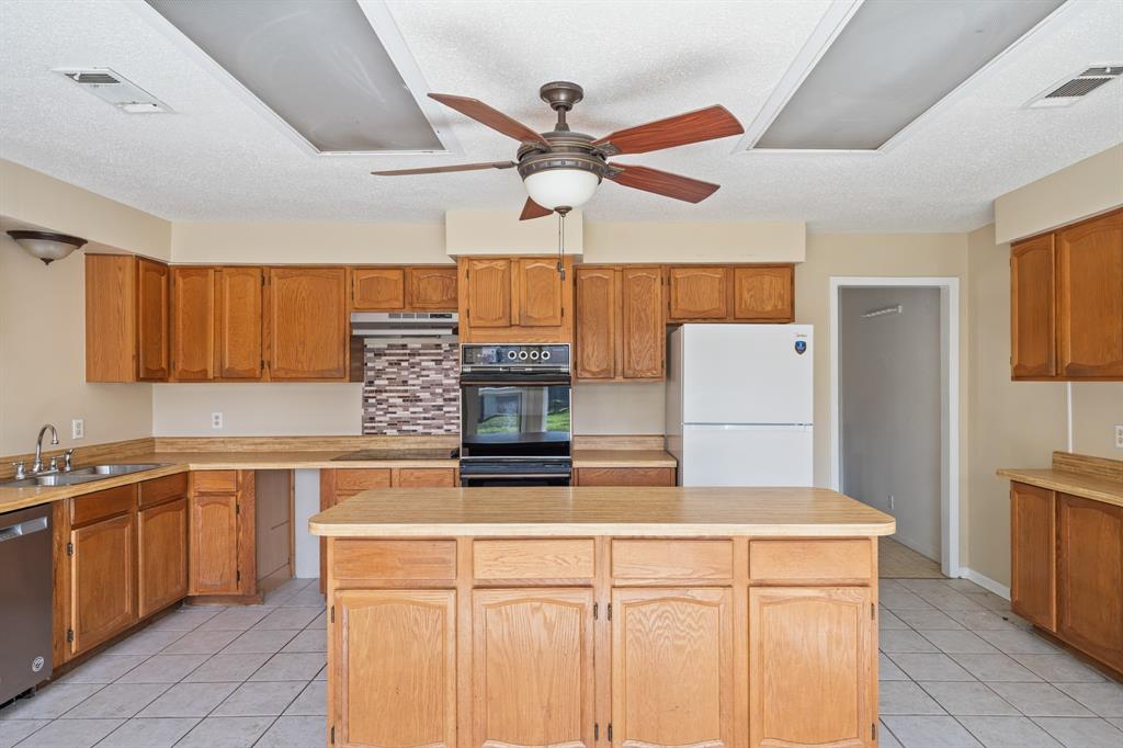 2729 Tanglewood Drive - Photo 7