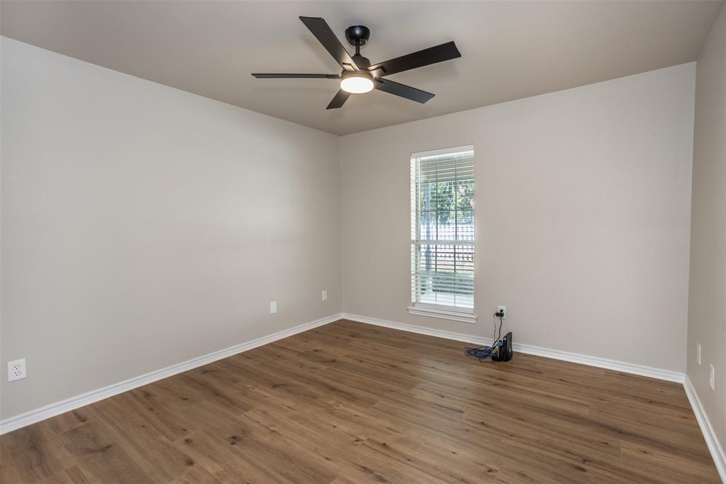 864 County Road 2114 - Photo 21