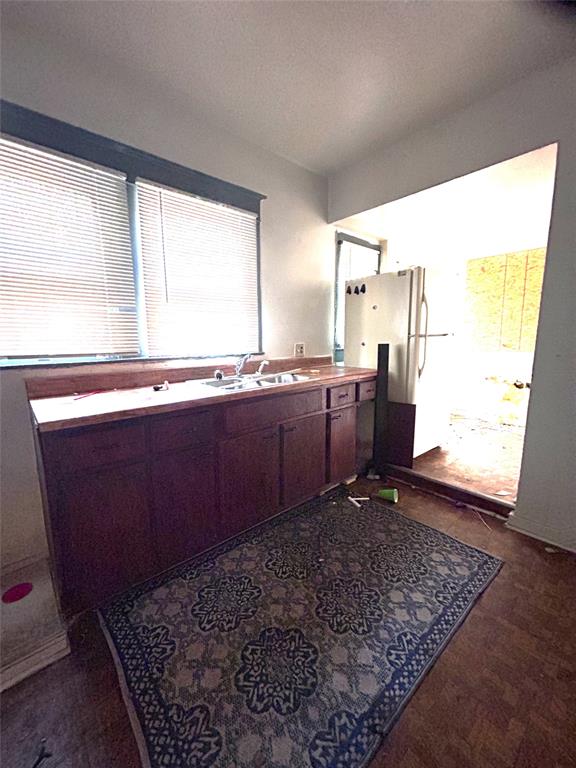 309 W Page Avenue - Photo 36
