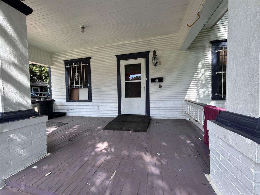 309 W Page Avenue - Photo 5