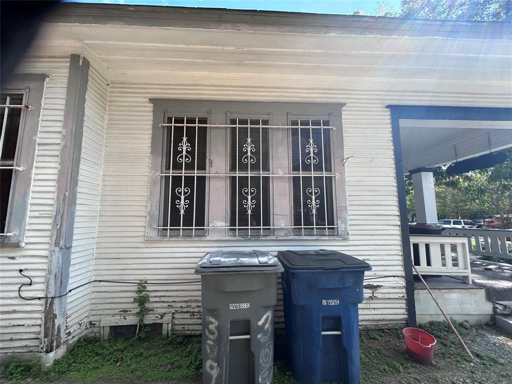 309 W Page Avenue - Photo 8