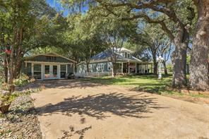 2812 Overton Court - Photo 2