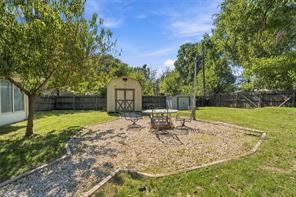 3301 Southerland Drive - Photo 21