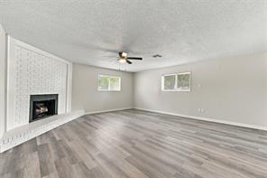 3301 Southerland Drive - Photo 3
