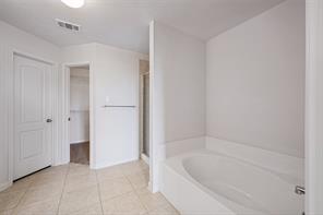 13121 Tower Lane - Photo 20