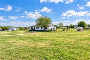 134 Valley Meadows Drive - Photo 4