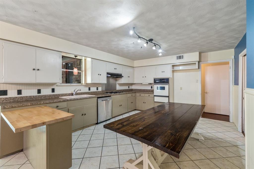 2334 Rockyglen Drive - Photo 8
