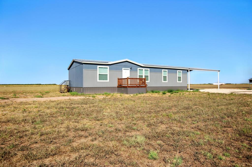 4237 Private Road 4284 - Photo 1