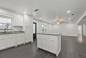 101 Aquilla Drive - Photo 10