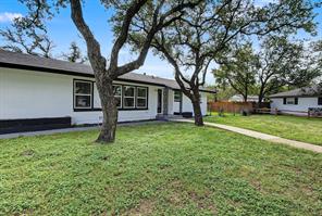 101 Aquilla Drive - Photo 3