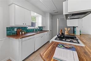 907 Crest Park Drive - Photo 13