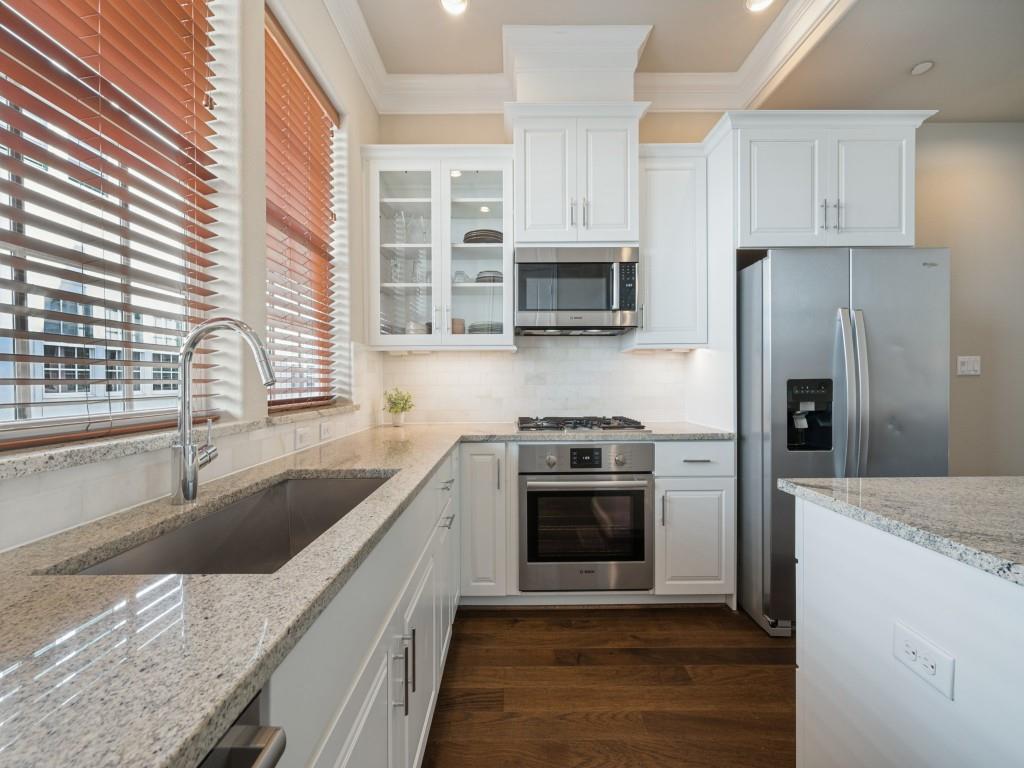 7333 Valley View Lane - Photo 2