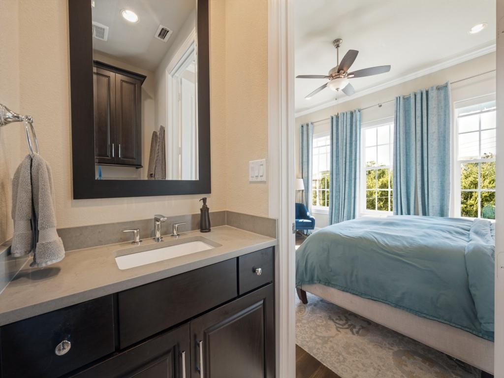 7333 Valley View Lane - Photo 20