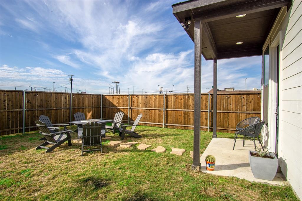 2050 Bickers Street - Photo 15