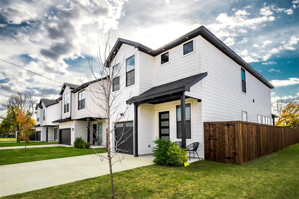 2050 Bickers Street - Photo 2