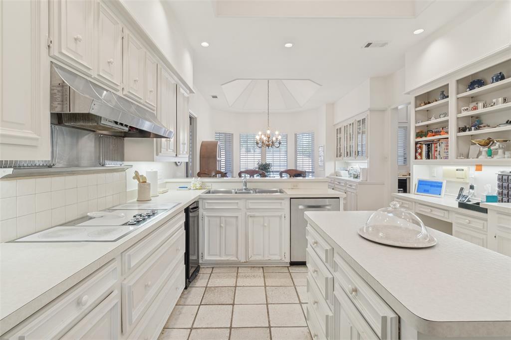 6215 Raintree Court - Photo 13