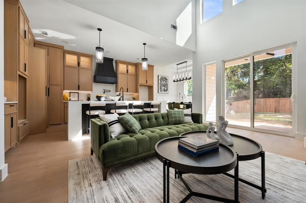 1506 Doyle - Photo 7