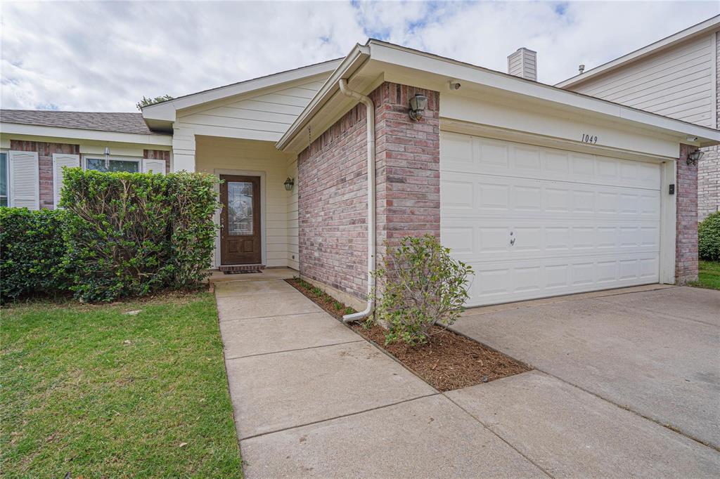 1049 Silver Spur Lane - Photo 1