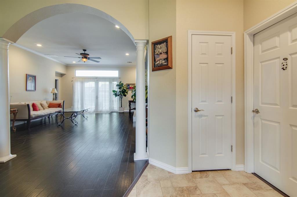 4001 Brownwood Lane - Photo 4