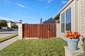 556 White Bud Lane - Photo 5